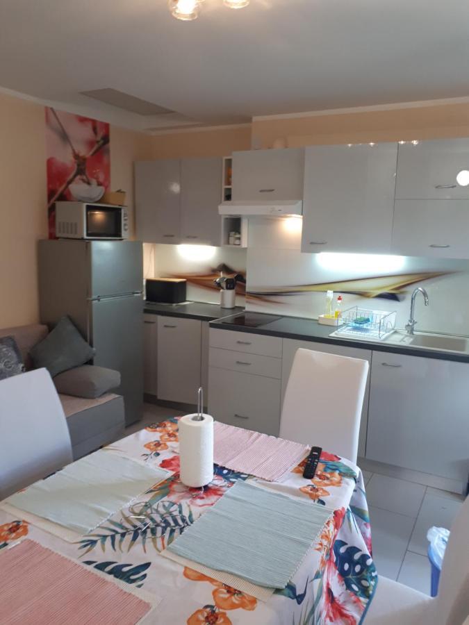 Apartment Lucija Kostrena Esterno foto